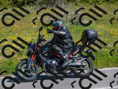 202506011040-M01_9678_m1_