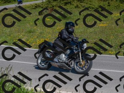 202506011041-M01_9697_m1_