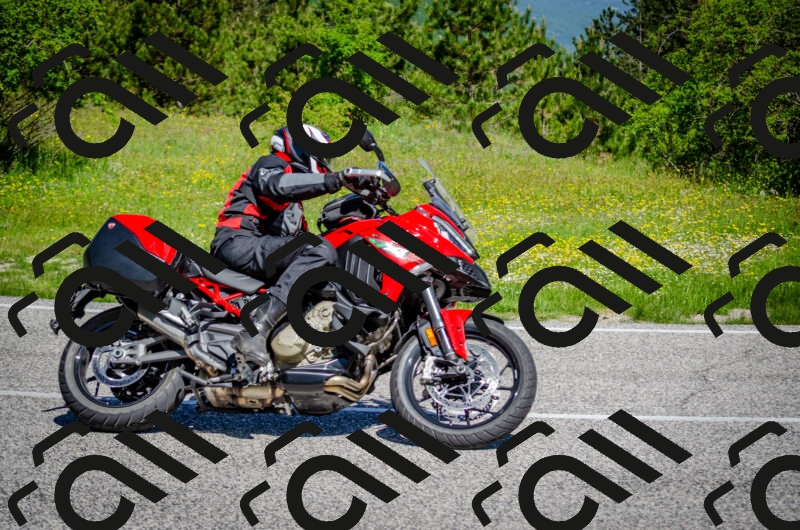 202506011109-DSC_3003_c2