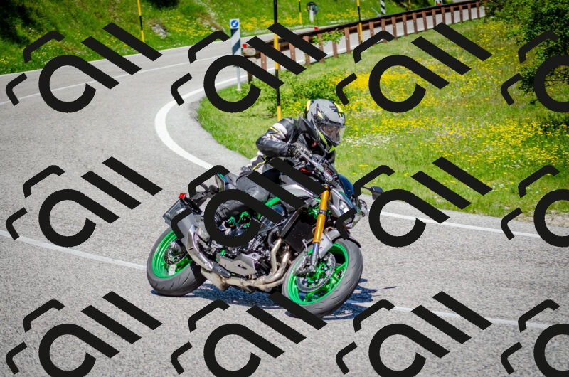 202506011111-DSC_3047_c2