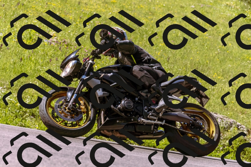 202506011047_DSC6342_d1_