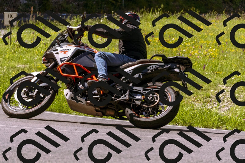 202506011048_DSC6353_d1_