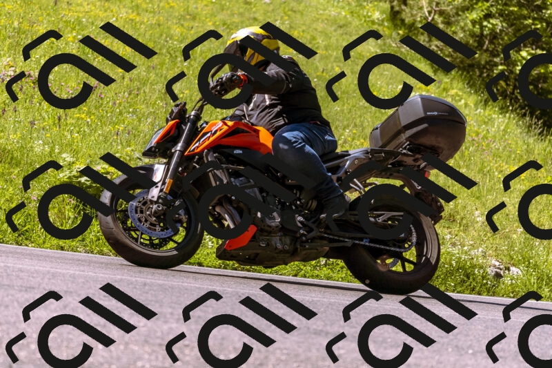 202506011049_DSC6370_d1_