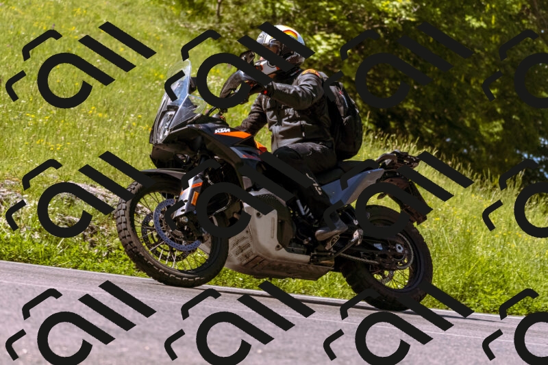 202506011050_DSC6394_d1_