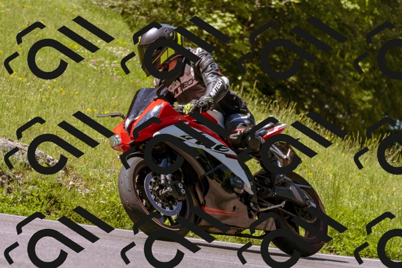 202506011059_DSC6468_d1_