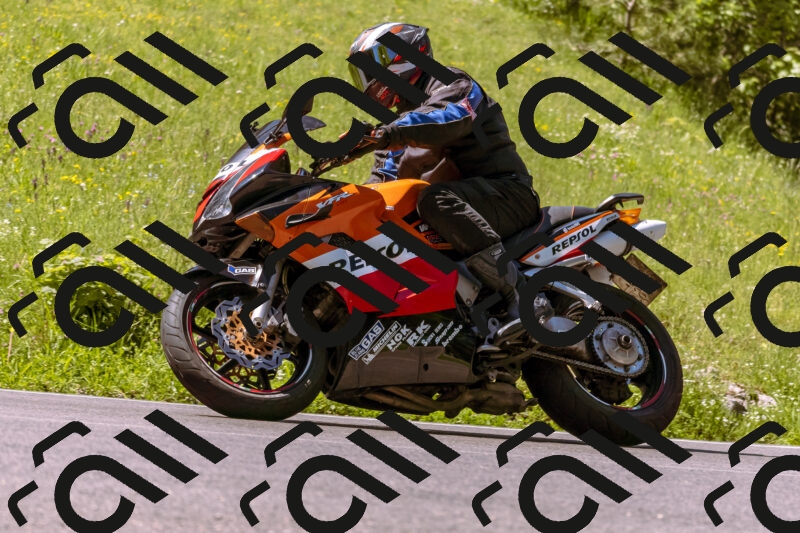 202506011103_DSC6492_d1_