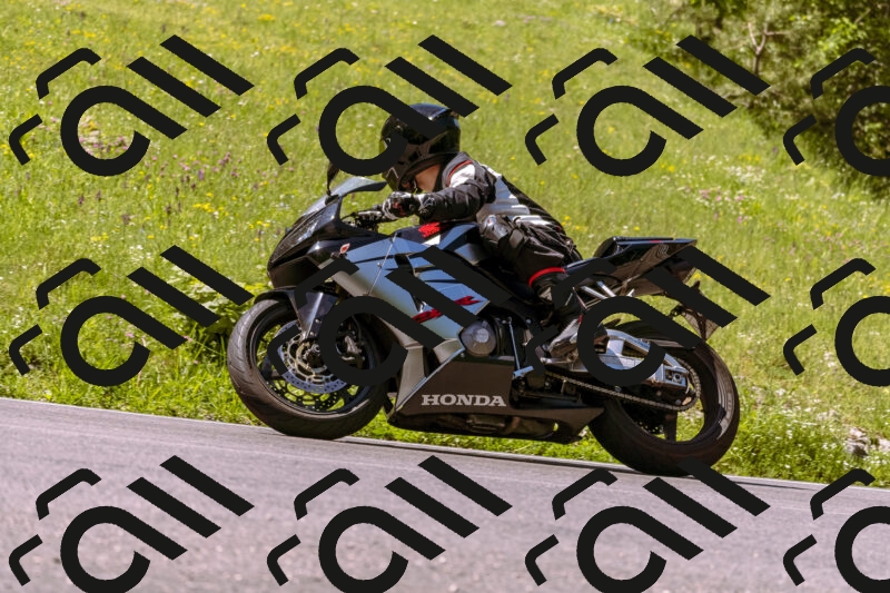 202506011105_DSC6517_d1_