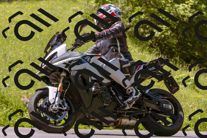 202506011105_DSC6520_d1_