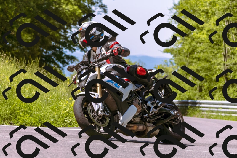 202506011106_DSC6531_d1_