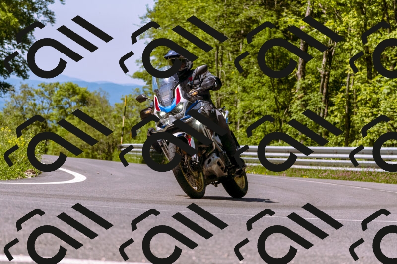 202506011106_DSC6537_d1_