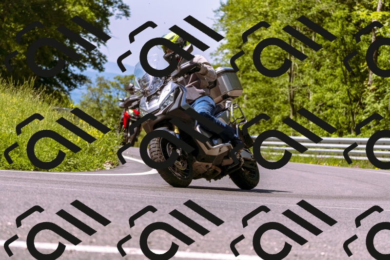 202506011108_DSC6571_d1_