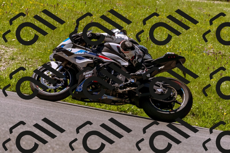 202506011112_DSC6595_d1_