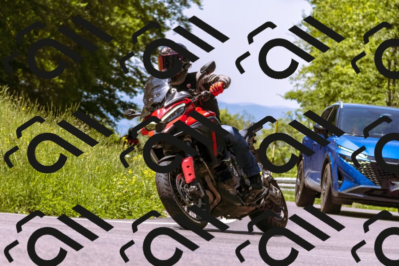 202506011147_DSC6821_d1_