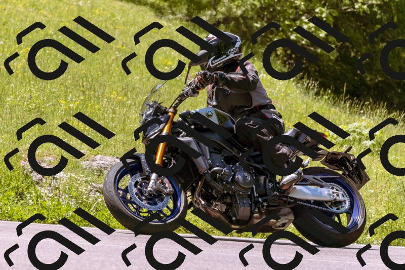 202506011148_DSC6828_d1_