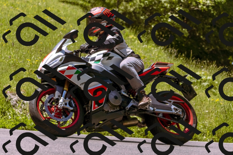 202506011148_DSC6838_d1_