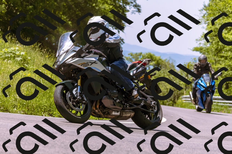 202506011152_DSC6882_d1_