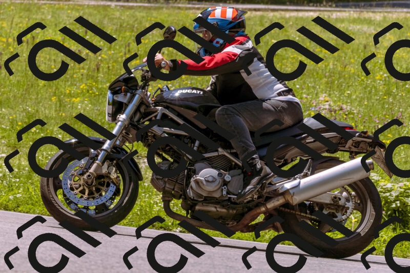 202506011209_DSC6948_d1_