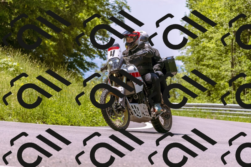 202506011210_DSC6958_d1_