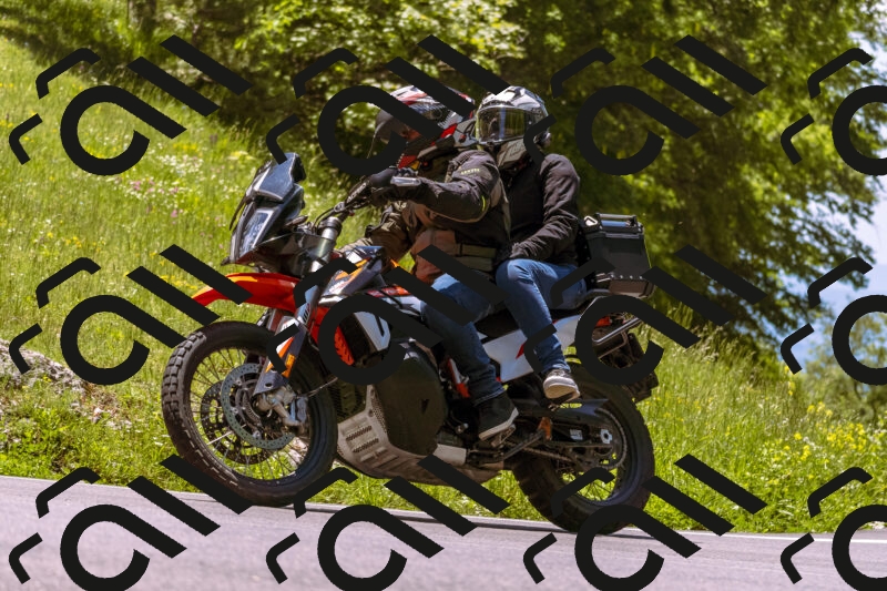 202506011228_DSC7049_d1_