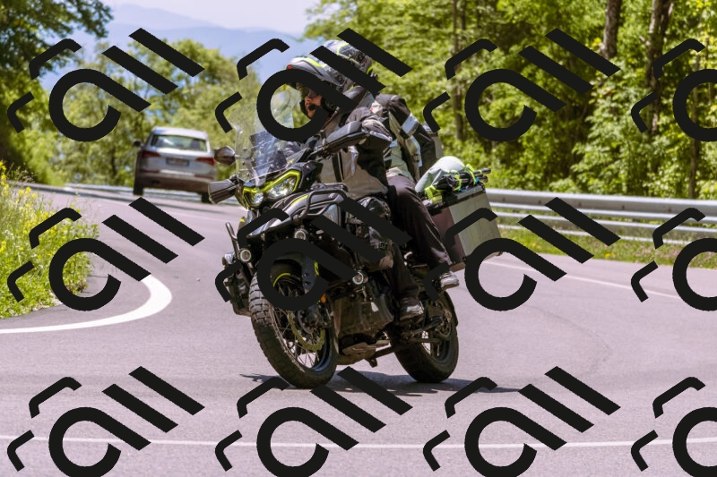 202506011233_DSC7059_d1_