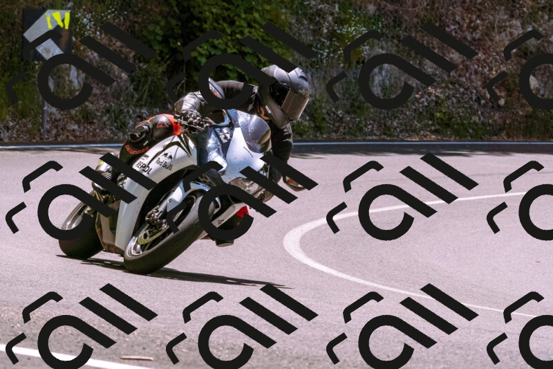 202506011246_DSC7101_d1_