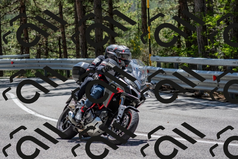 202506011306-DSC_5424_c4_