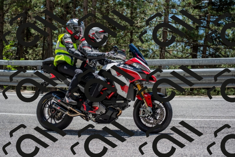 202506011306-DSC_5471_c4_