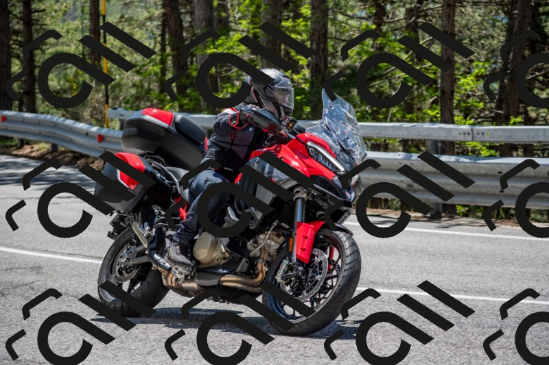 202506011307-DSC_5502_c4_