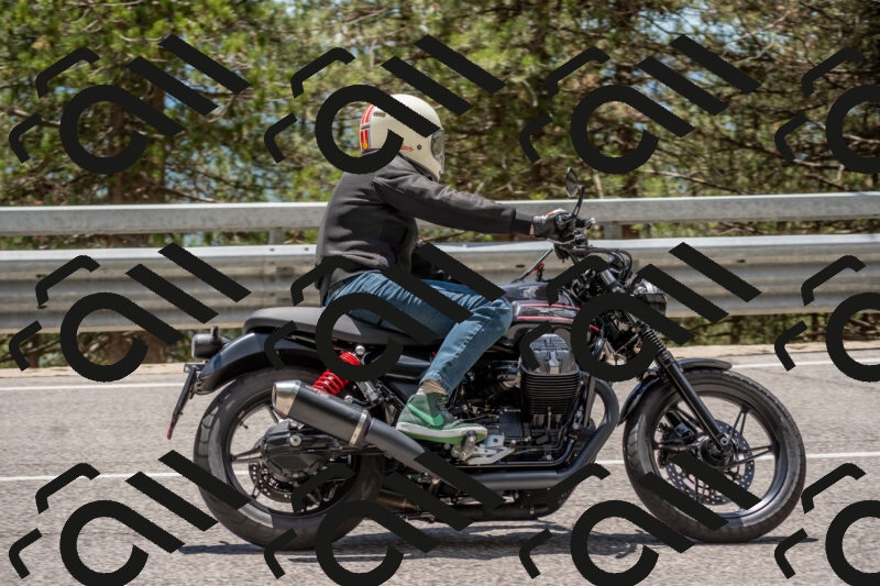 202506011323-DSC_5729_c4_