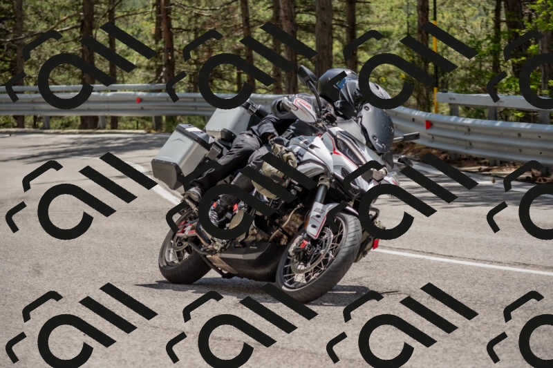 202506011324-DSC_5761_c4_