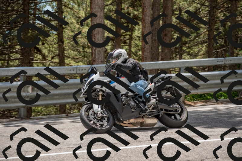 202506011357-DSC_6109_c4_