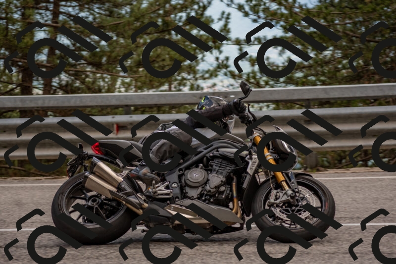 202506011409-DSC_6177_c4_