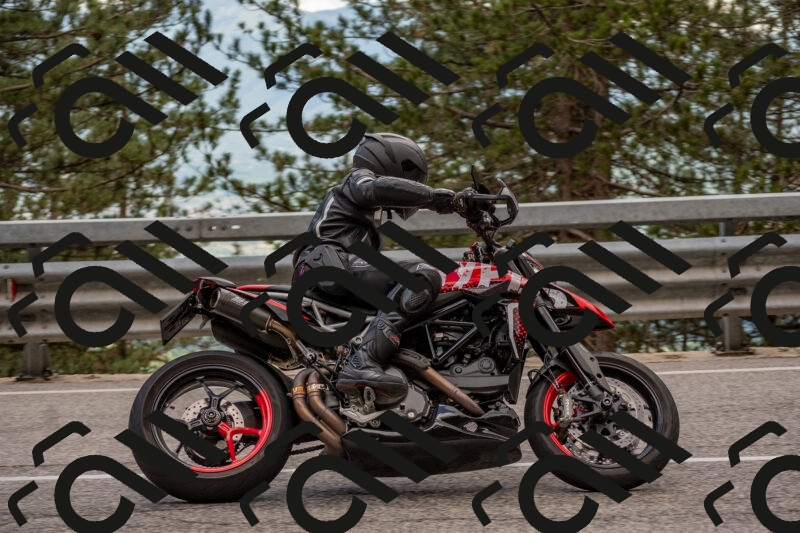 202506011410-DSC_6201_c4_