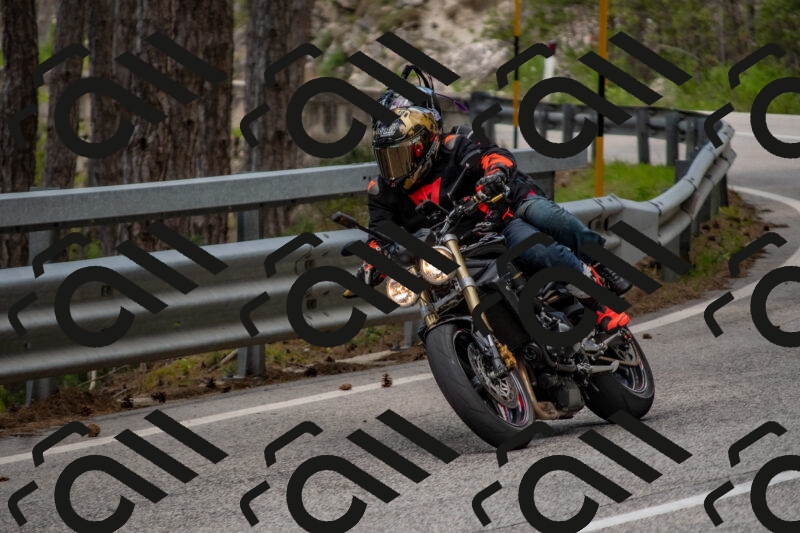 202506011428-DSC_6330_c4_