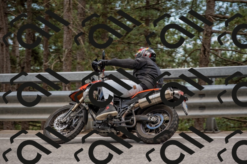 202506011435-DSC_6371_c4_