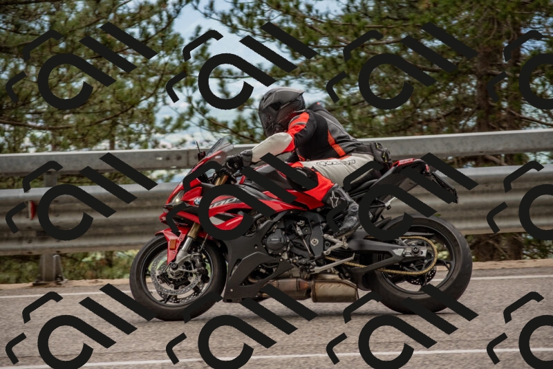 202506011451-DSC_6498_c4_