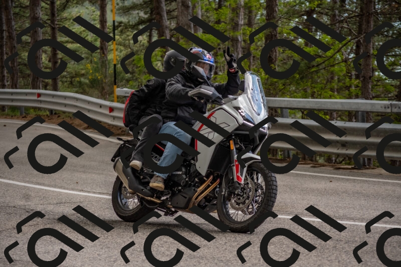 202506011518-DSC_6675_c4_