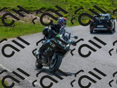 202506021046-M22_9405_m2_