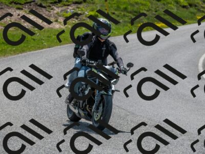 202506021100-M22_9496_m2_