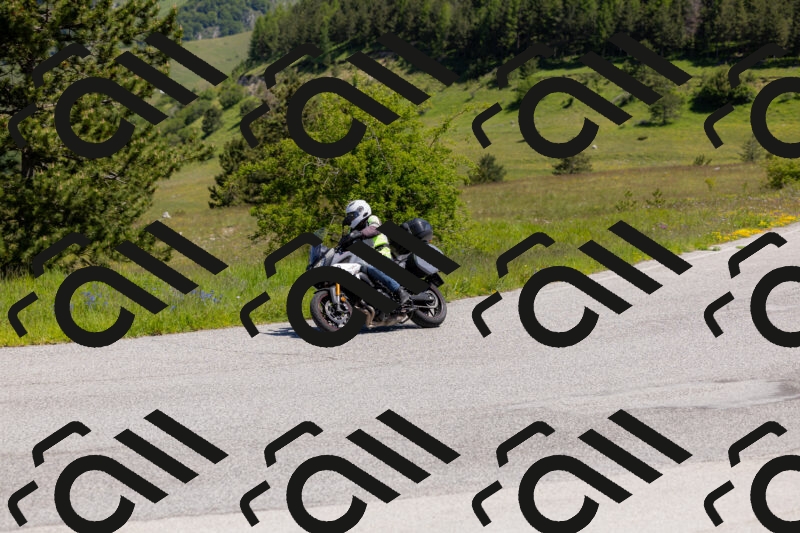 202506011127-_04A8498_c3_