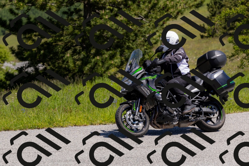 202506011128-_04A8513_c3_