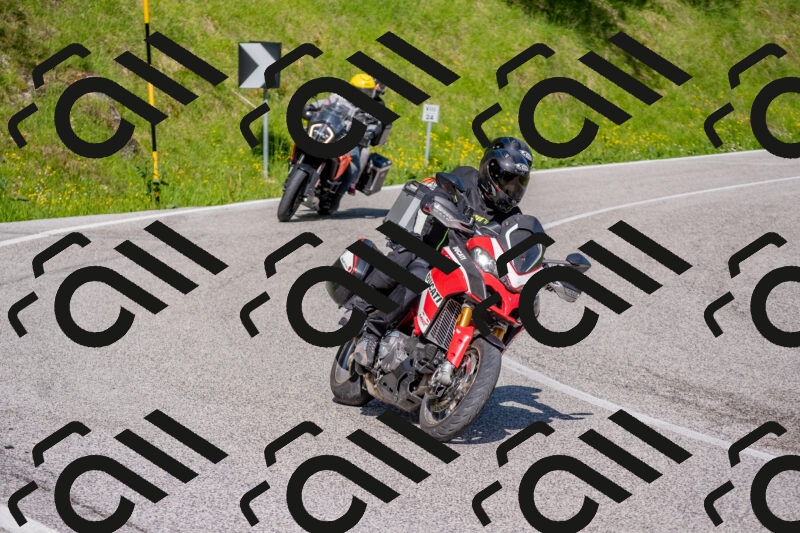 202506020952-DSC_6924_c4_