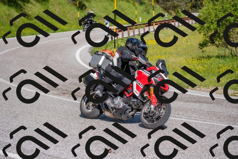 202506020952-DSC_6925_c4_