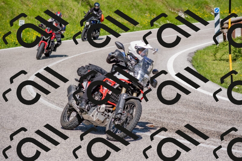 202506020957-DSC_6968_c4_