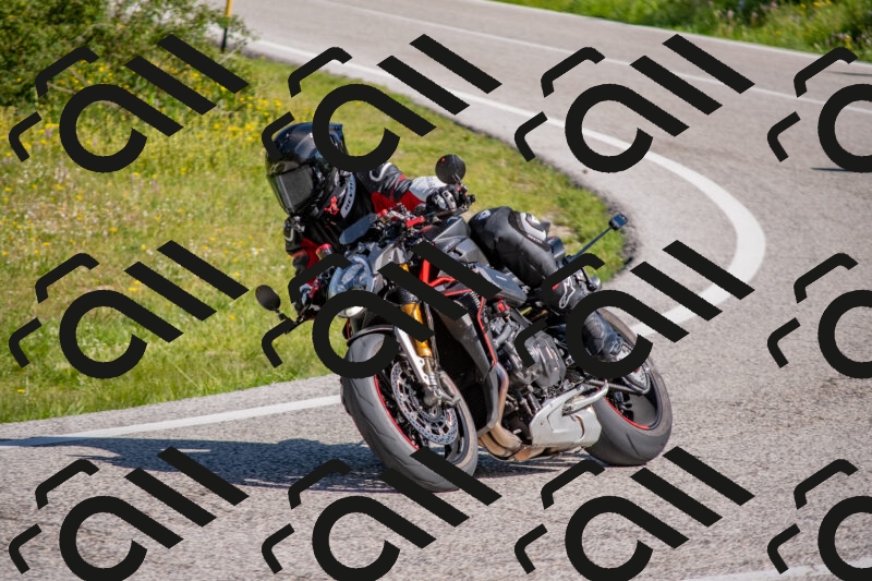 202506020959-DSC_6993_c4_