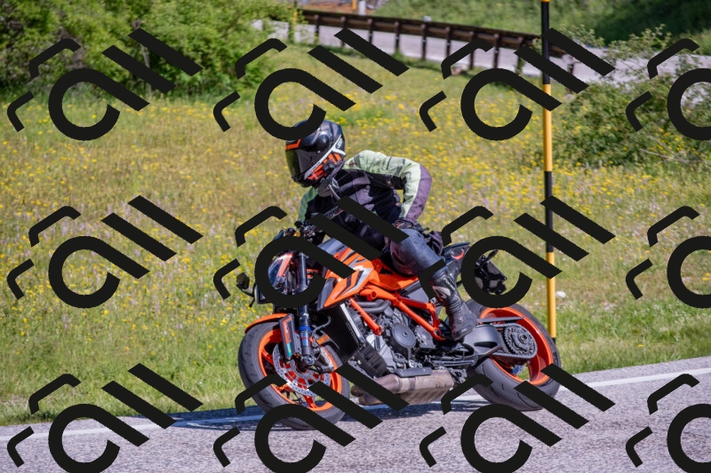 202506020959-DSC_7014_c4_