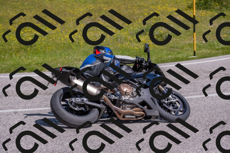 202506021042-DSC_7407_c4_