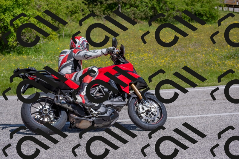 202506021044-DSC_7436_c4_