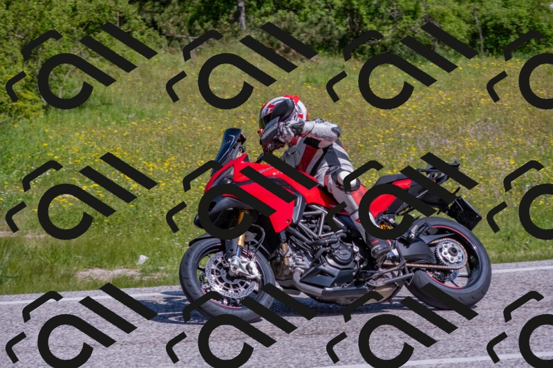 202506021045-DSC_7451_c4_