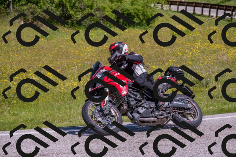 202506021046-DSC_7472_c4_